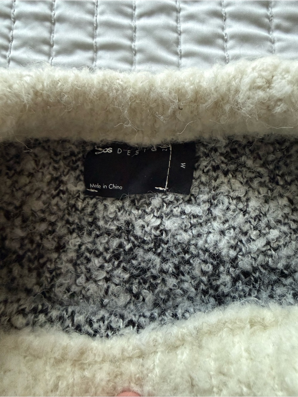 ASOS sweater - Picture 2 of 2